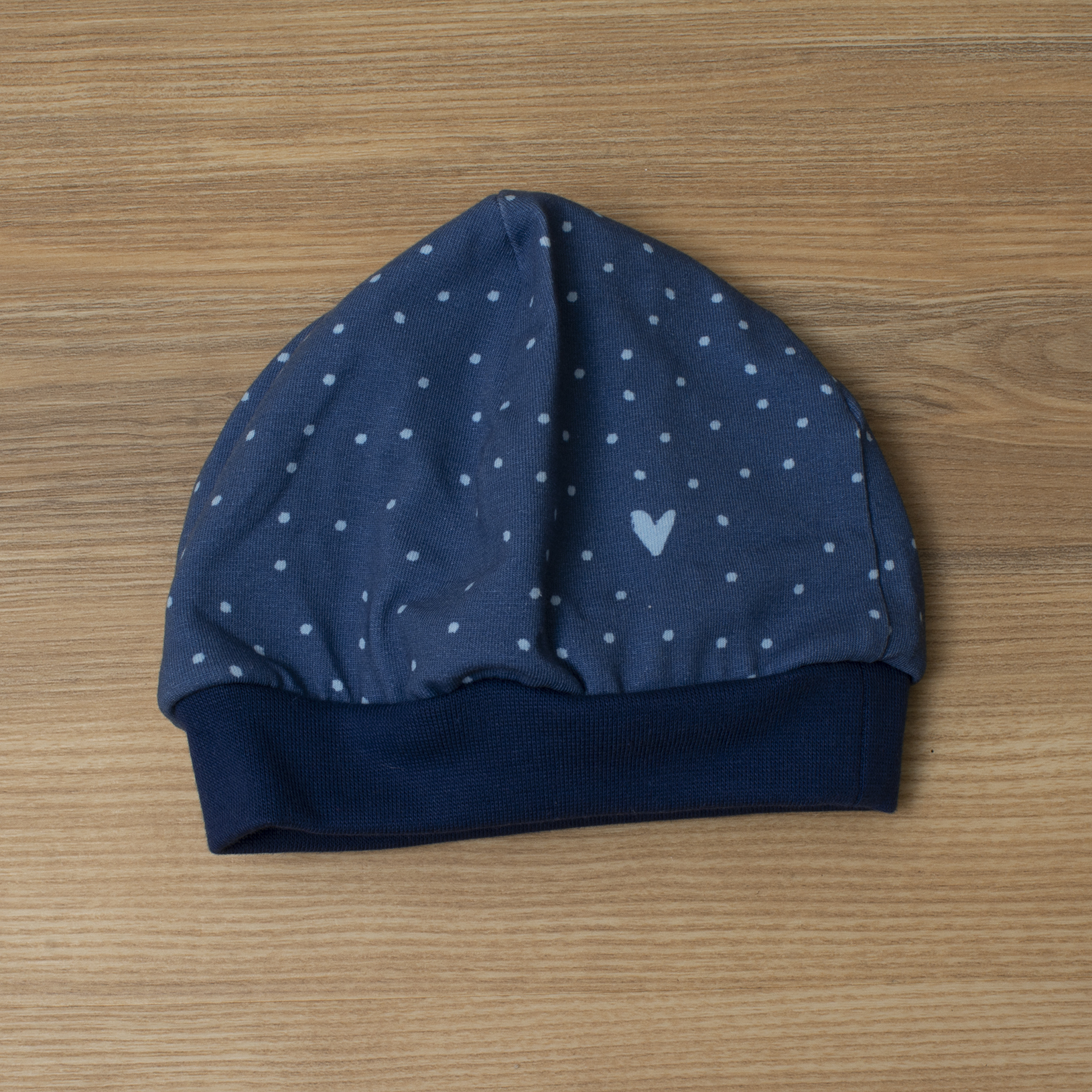 Haube: Herz Blau